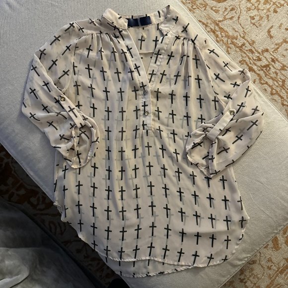 Forever 21 Off White Sheer Blouse with Black Crosses Sz L - Picture 1 of 5